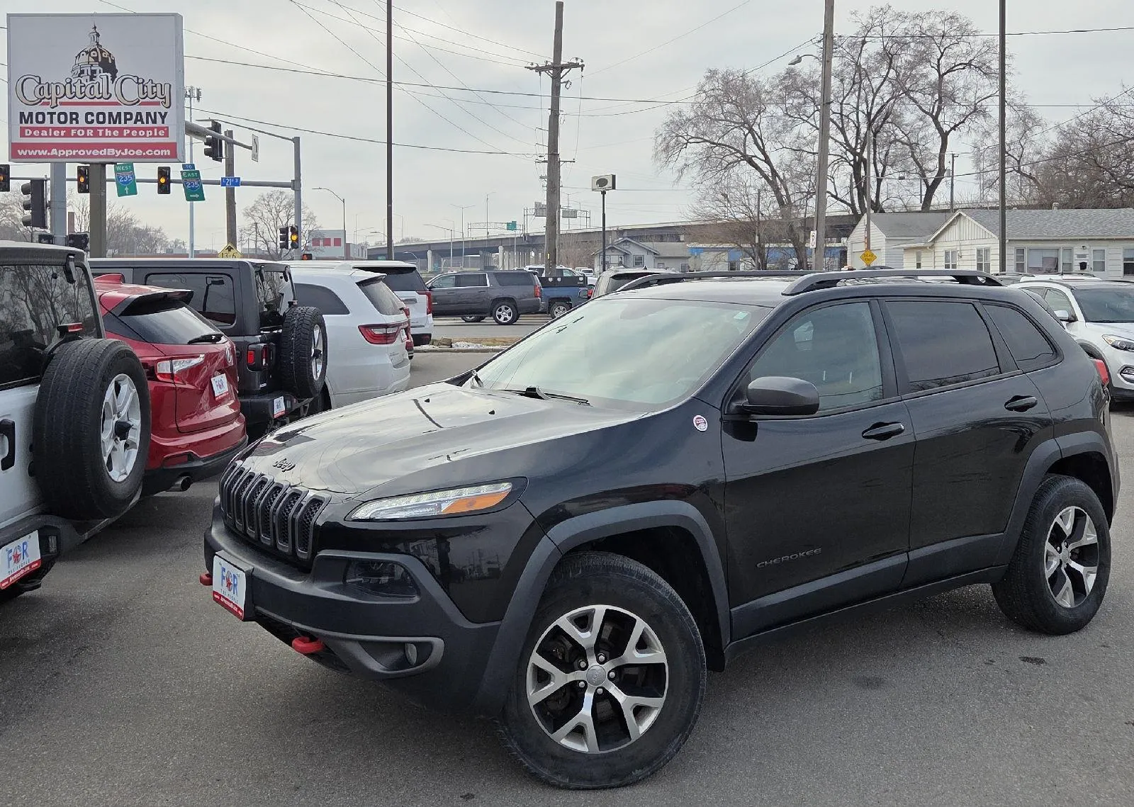 Black 2015 Jeep Cherokee Trailhawk for sale in Des Moines, IA