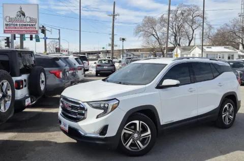 White 2020 GMC TERRAIN SLT for sale in Des Moines, IA
