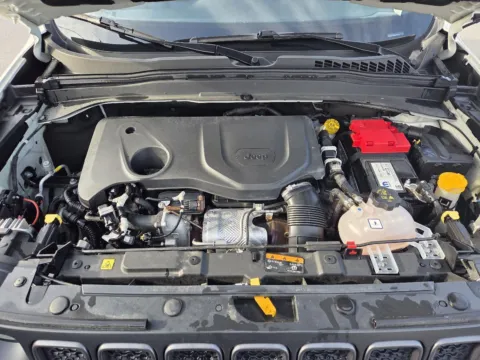 More photos of 2019 JEEP RENEGADE TRAILH Trailhawk at Capital City Motor Company, IA