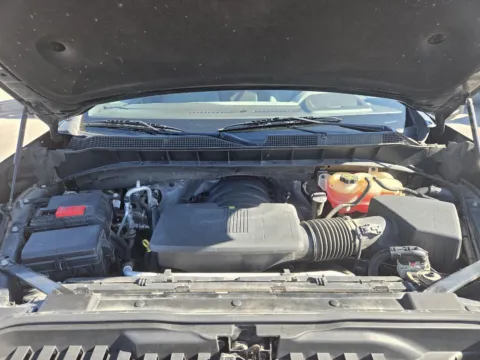 More photos of 2022 Chevrolet Silverado 1500 LTZ at Capital City Motor Company, IA