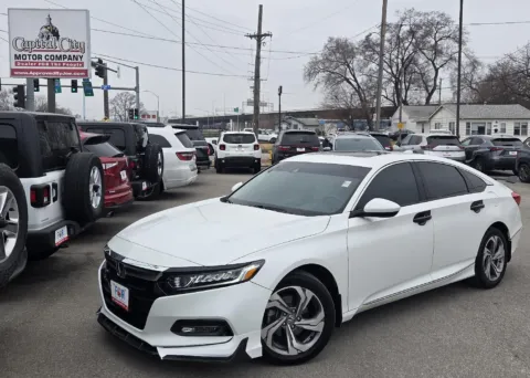 White 2018 Honda Accord Sedan EX 1.5T for sale in Des Moines, IA