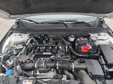 More photos of 2018 Honda Accord Sedan EX 1.5T at Capital City Motor Company, IA