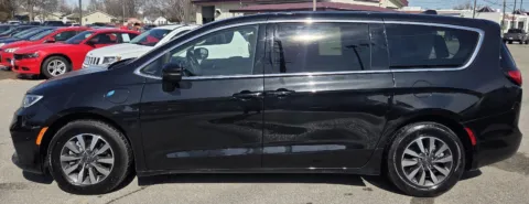 More photos of 2023 Chrysler Pacifica Hybrid Touring L at Capital City Motor Company, IA