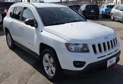 Photos of 2016 Jeep Compass Sport for sale in Des Moines, IA at Capital City Motor Company