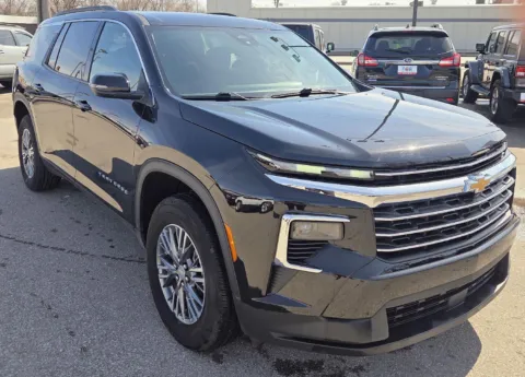 Photos of 2025 Chevrolet Traverse AWD LT for sale in Des Moines, IA at Capital City Motor Company