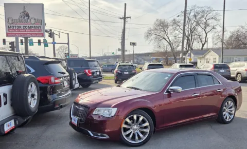 Red 2018 Chrysler 300 Limited for sale in Des Moines, IA