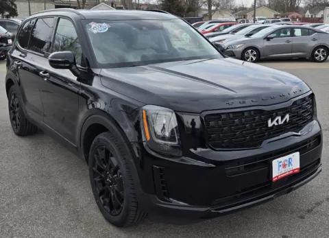 Photos of 2022 Kia Telluride EX for sale in Des Moines, IA at Capital City Motor Company