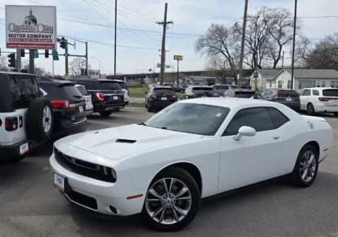 White 2020 Dodge Challenger SXT for sale in Des Moines, IA