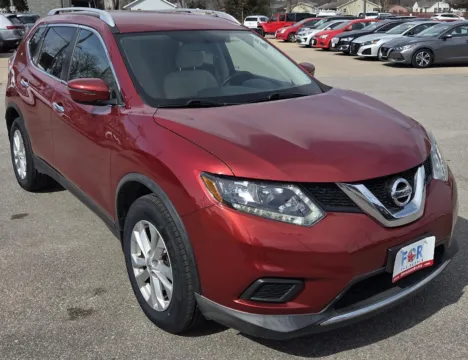 Photos of 2016 Nissan Rogue SV for sale in Des Moines, IA at Capital City Motor Company