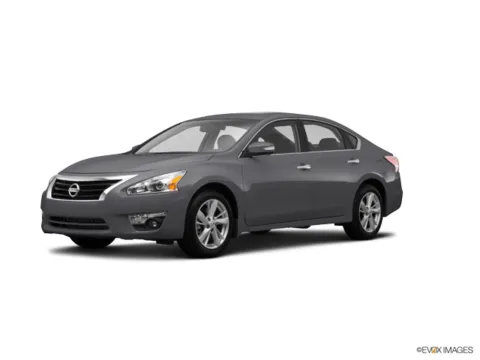 Gray 2014 Nissan Altima 2.5 SL for sale in Des Moines, IA