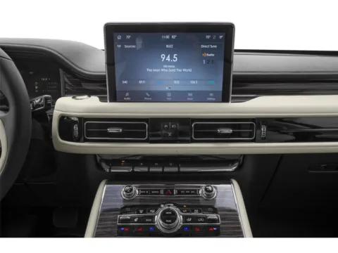 More photos of 2020 Lincoln Aviator Black Label at Capital City Motor Company, IA