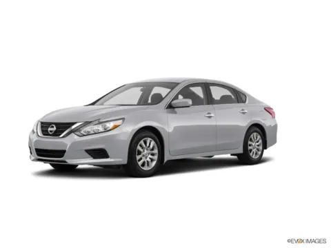 Silver 2018 Nissan Altima 2.5 S for sale in Des Moines, IA