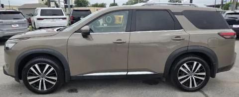 More photos of 2023 Nissan Pathfinder Platinum at Capital City Motor Company, IA
