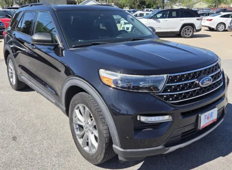 Photos of 2020 Ford Explorer XLT for sale in Des Moines, IA at Capital City Motor Company