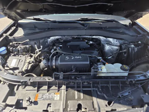 More photos of 2020 Ford Explorer XLT at Capital City Motor Company, IA