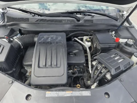 More photos of 2017 Chevrolet Equinox LT at Capital City Motor Company, IA