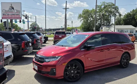 Red 2025 Honda Odyssey Sport-L for sale in Des Moines, IA
