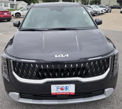 Another view of 2025 KIA CARNIVAL LX/LXS for sale in Des Moines, IA at Capital City Motor Company