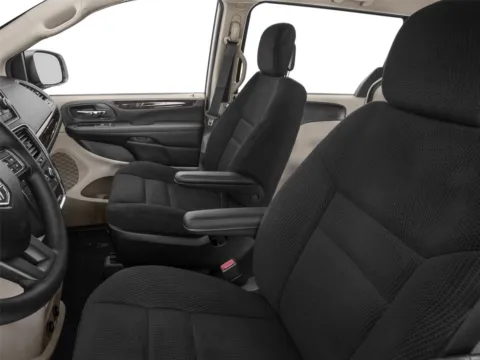 More photos of 2017 Dodge Grand Caravan SXT at Capital City Motor Company, IA