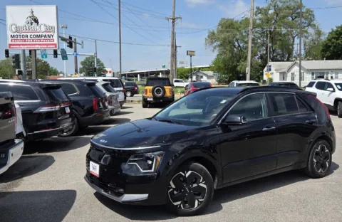 Black 2023 Kia Niro EV Wave for sale in Des Moines, IA