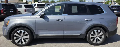 More photos of 2022 Kia Telluride EX at Capital City Motor Company, IA