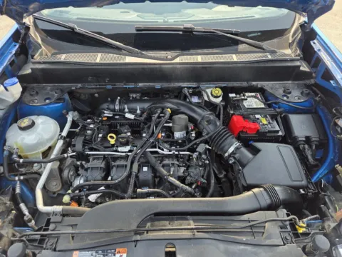 More photos of 2022 Ford Maverick LARIAT at Capital City Motor Company, IA