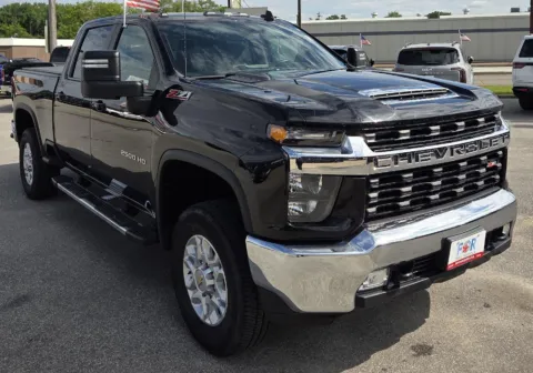 Photos of 2022 Chevrolet Silverado 2500HD LT for sale in Des Moines, IA at Capital City Motor Company