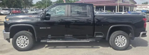 More photos of 2022 Chevrolet Silverado 2500HD LT at Capital City Motor Company, IA
