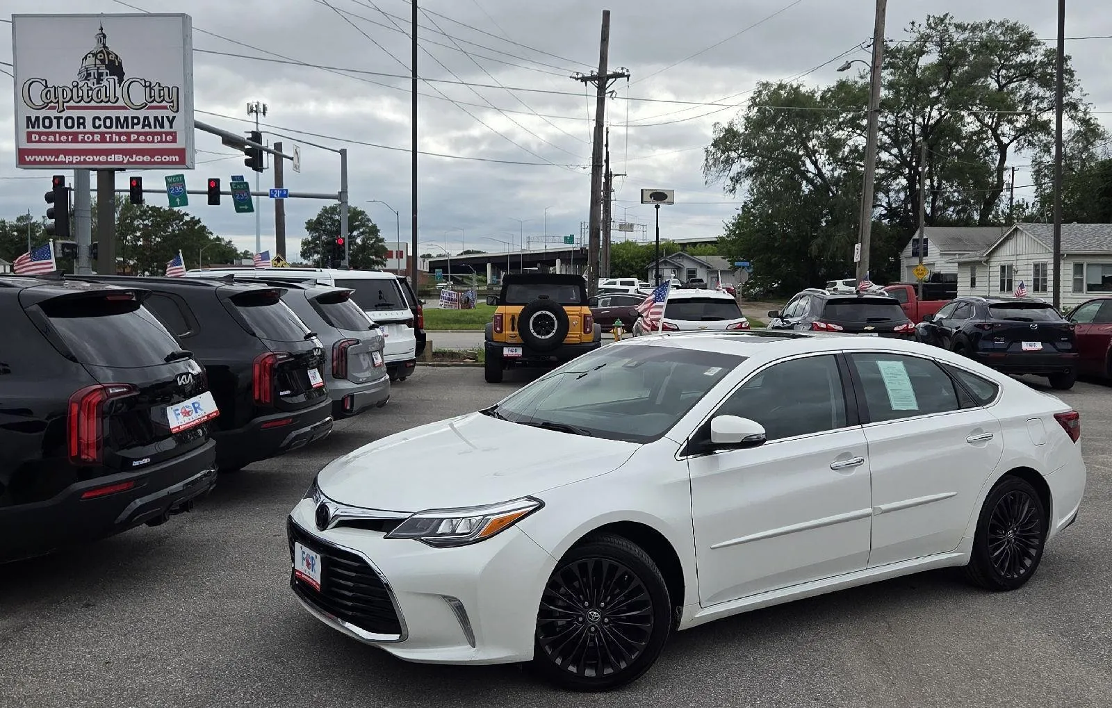 2018 Toyota Avalon Touring for sale in Des Moines, IA