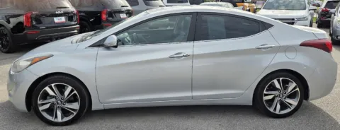 More photos of 2014 Hyundai Elantra Limited at Capital City Motor Company, IA