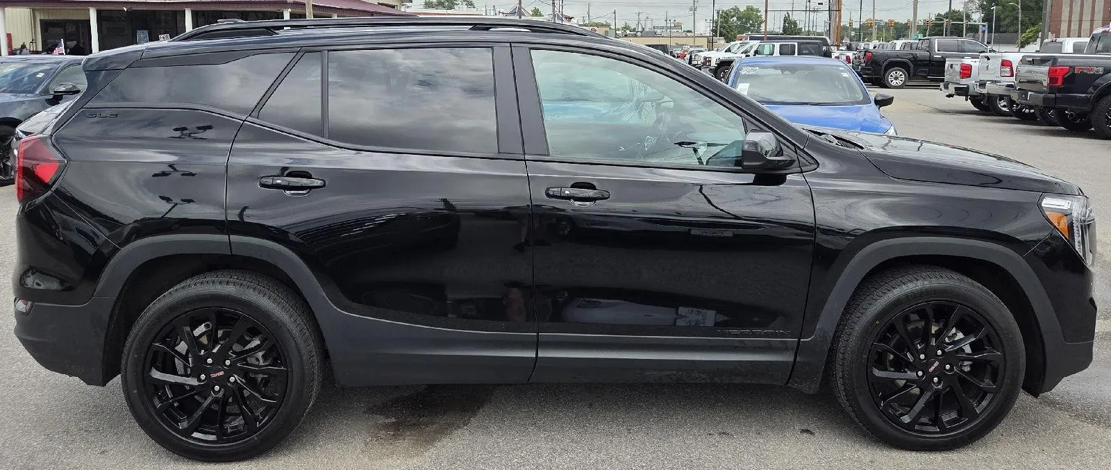 GMC Terrain photo 8