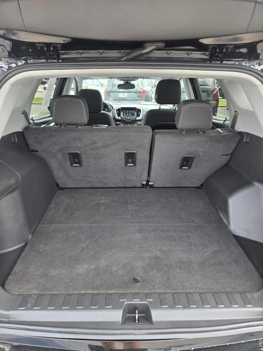 GMC Terrain photo 16