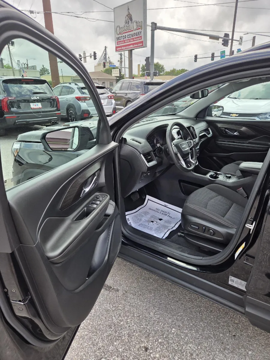 GMC Terrain photo 18