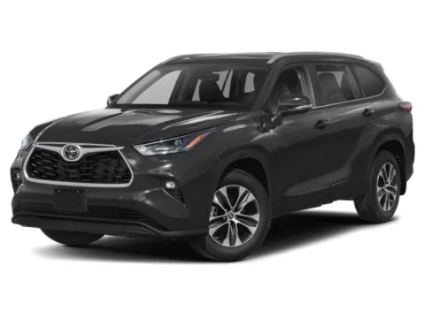 Black 2024 Toyota Highlander XLE for sale in Des Moines, IA