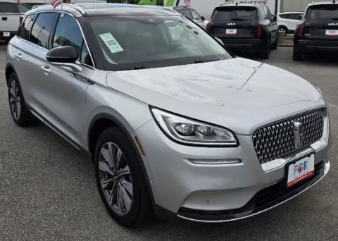 Photos of 2020 LINCOLN CORSAIR RESERVE Reserve for sale in Des Moines, IA at Capital City Motor Company