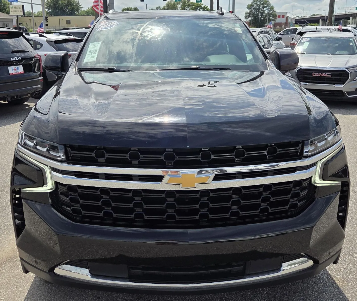 Chevrolet Tahoe photo 4