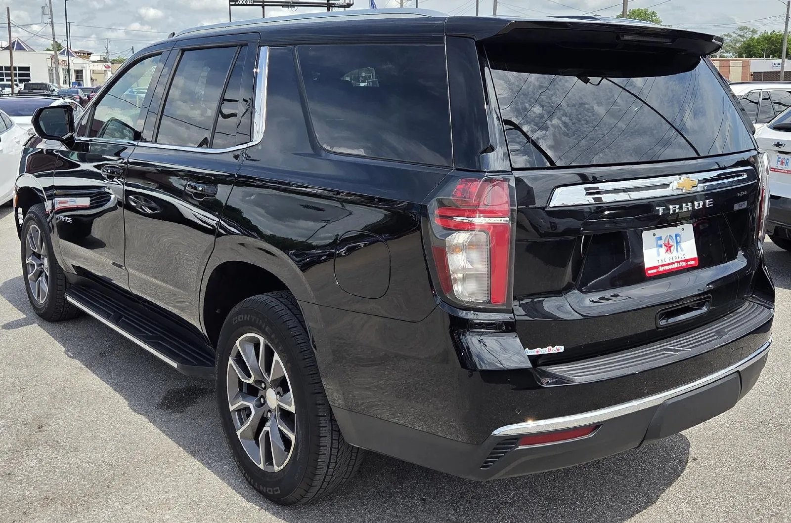 Chevrolet Tahoe photo 11