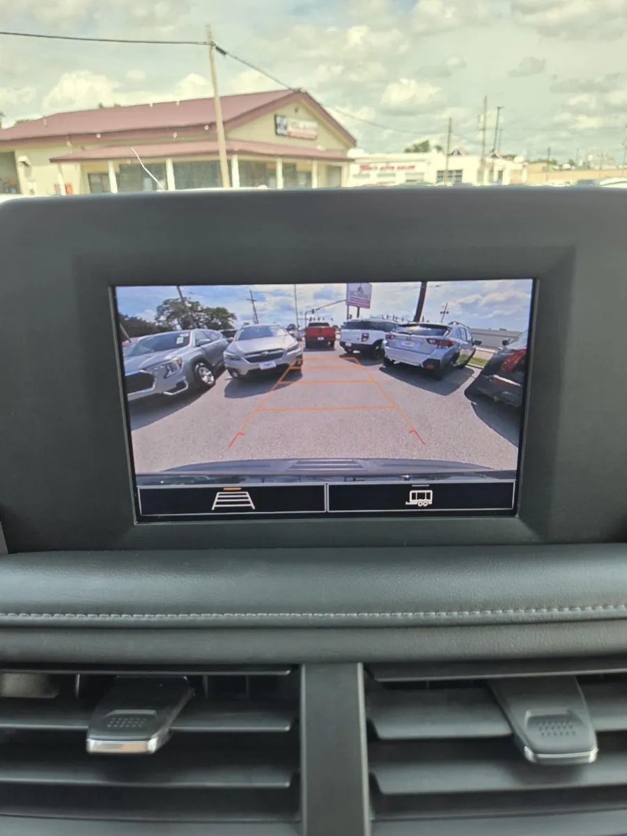 Chevrolet Tahoe photo 28
