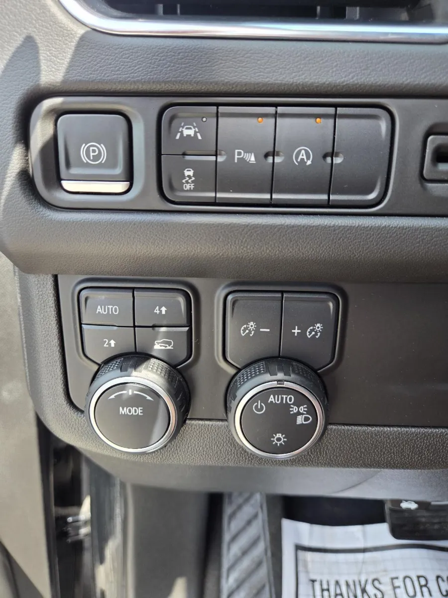 Chevrolet Tahoe photo 31