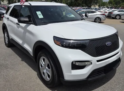 Photos of 2021 Ford Explorer Police Interceptor Utility for sale in Des Moines, IA at Capital City Motor Company