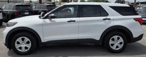 More photos of 2021 Ford Explorer Police Interceptor Utility at Capital City Motor Company, IA