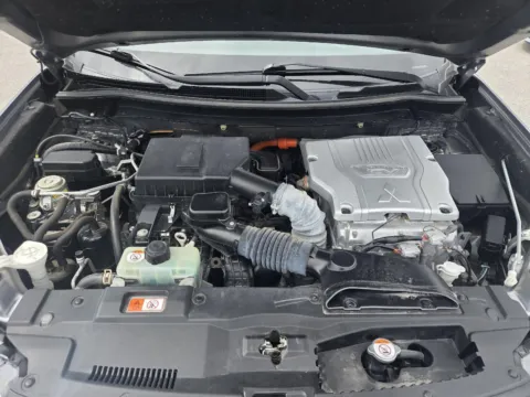 More photos of 2019 Mitsubishi Outlander PHEV GT at Capital City Motor Company, IA