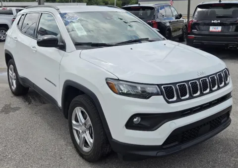 Photos of 2024 Jeep Compass Latitude for sale in Des Moines, IA at Capital City Motor Company