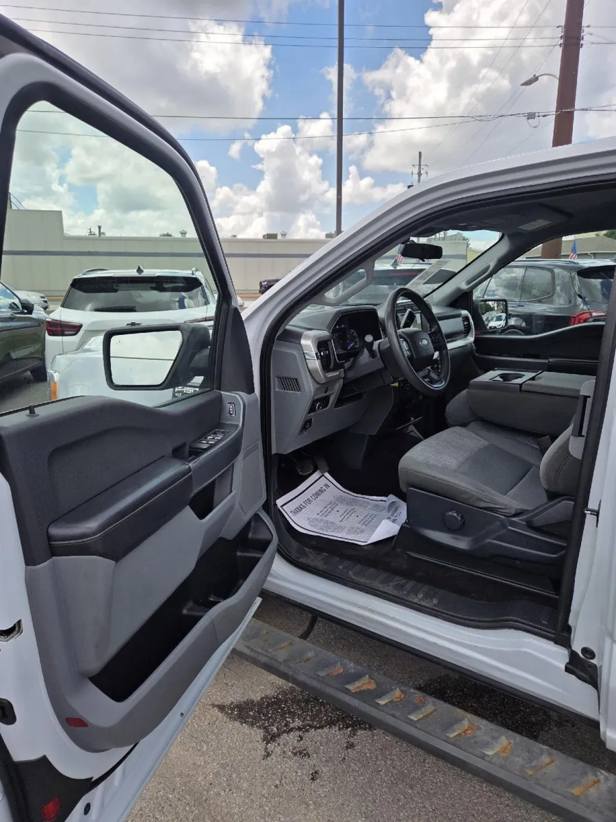 Ford F-150 photo 16