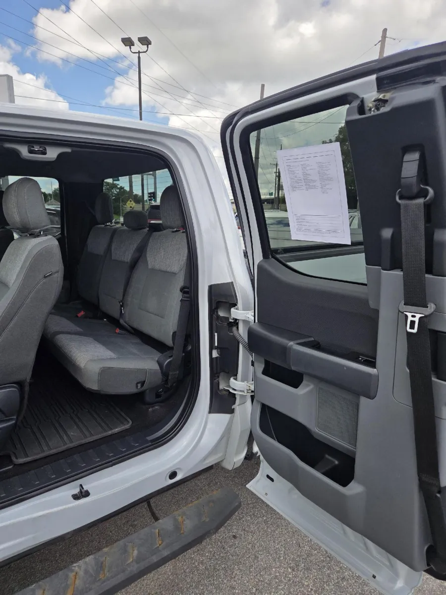 Ford F-150 photo 18