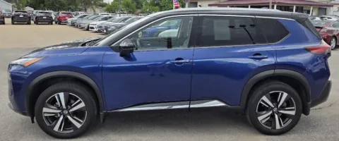 More photos of 2021 Nissan Rogue SL at Capital City Motor Company, IA