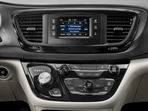 More photos of 2017 Chrysler Pacifica Touring-L Plus at Capital City Motor Company, IA