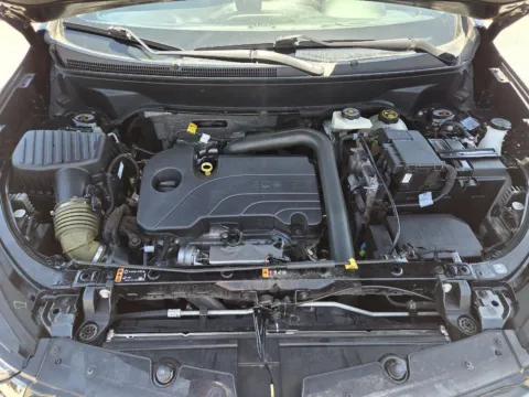 More photos of 2023 Chevrolet Equinox RS at Capital City Motor Company, IA