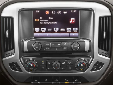 More photos of 2018 GMC Sierra 1500 SLT at Capital City Motor Company, IA
