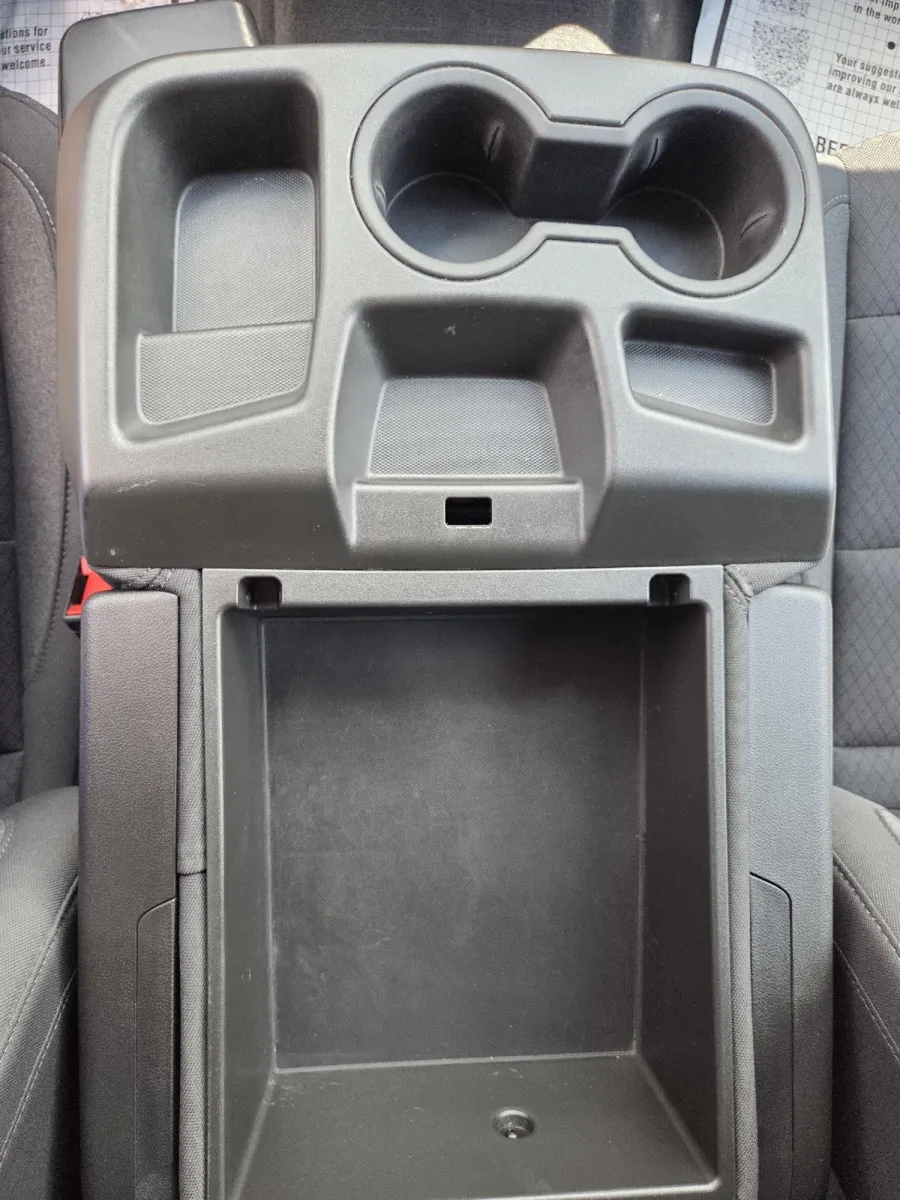 Chevrolet Silverado photo 26